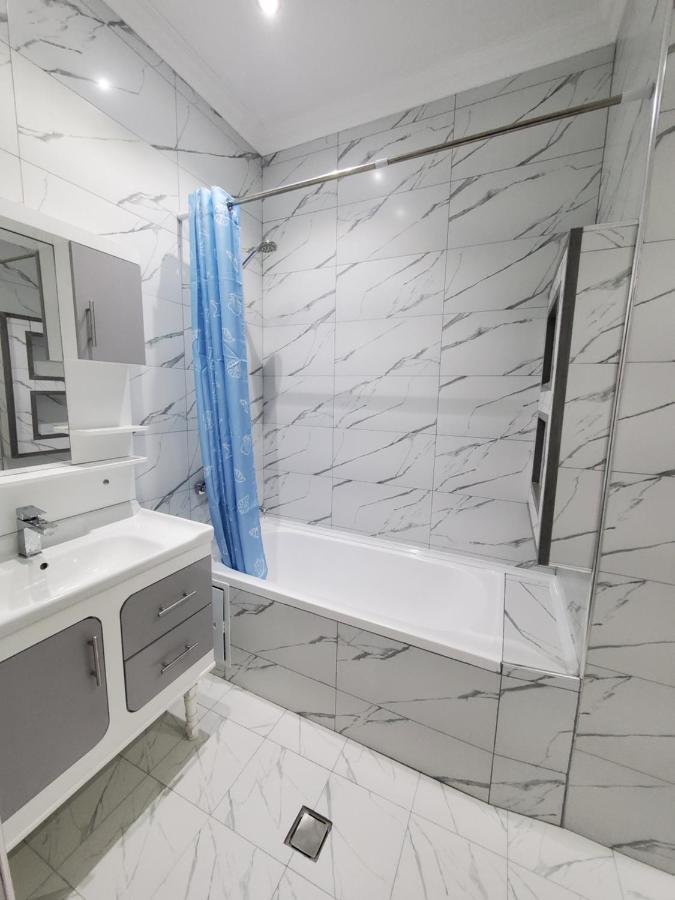 Apartment Vokzal 2 Самарканд Екстериор снимка